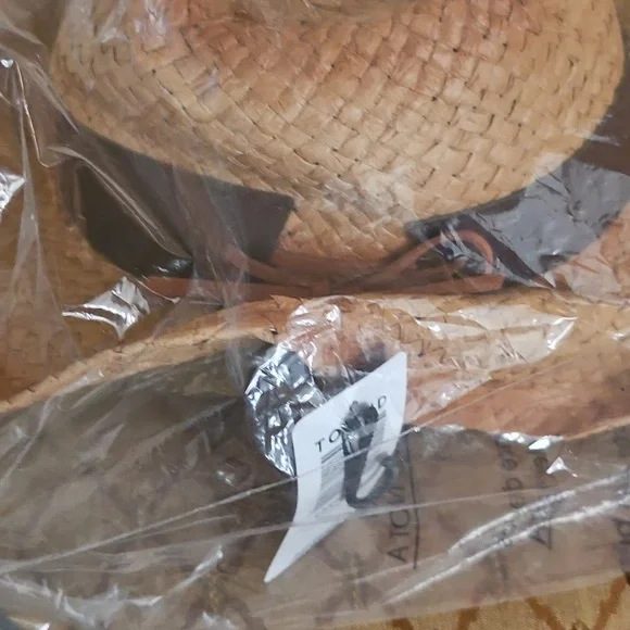 🎉HPx2🎉 Cowboy Hat - Picture 5 of 5